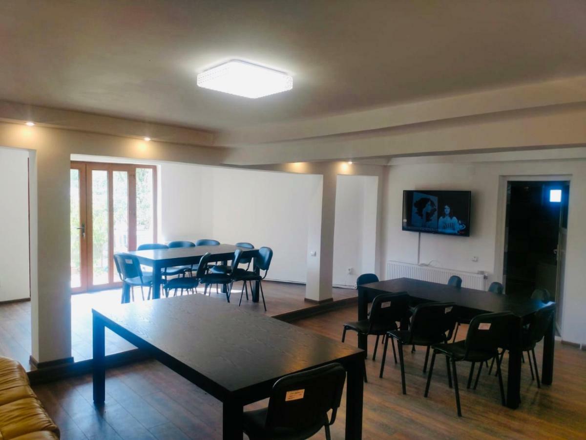 Pensiunea Colt De Rai Corbi Esterno foto